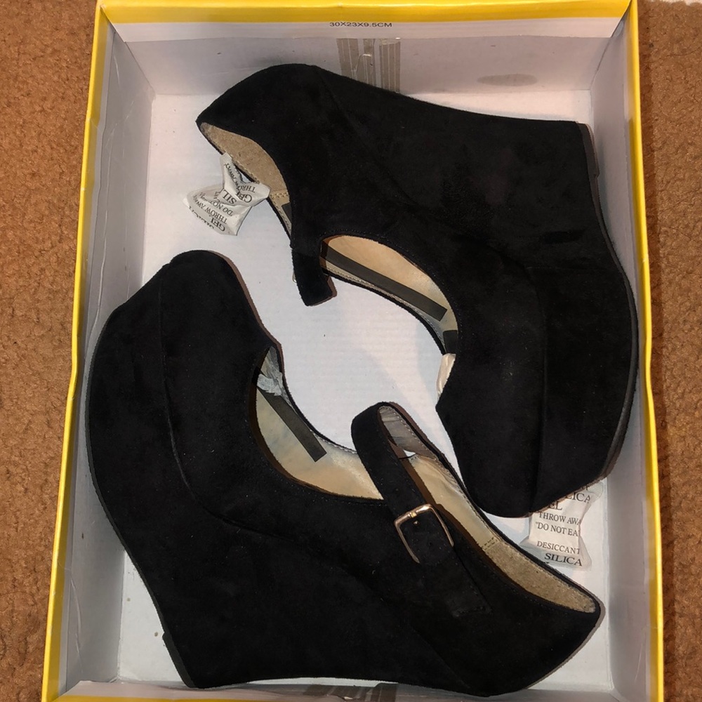 Suede platform heel wedges